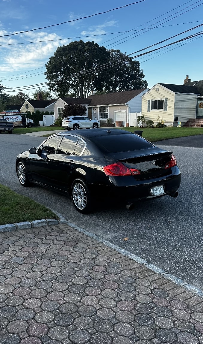 G37 outside